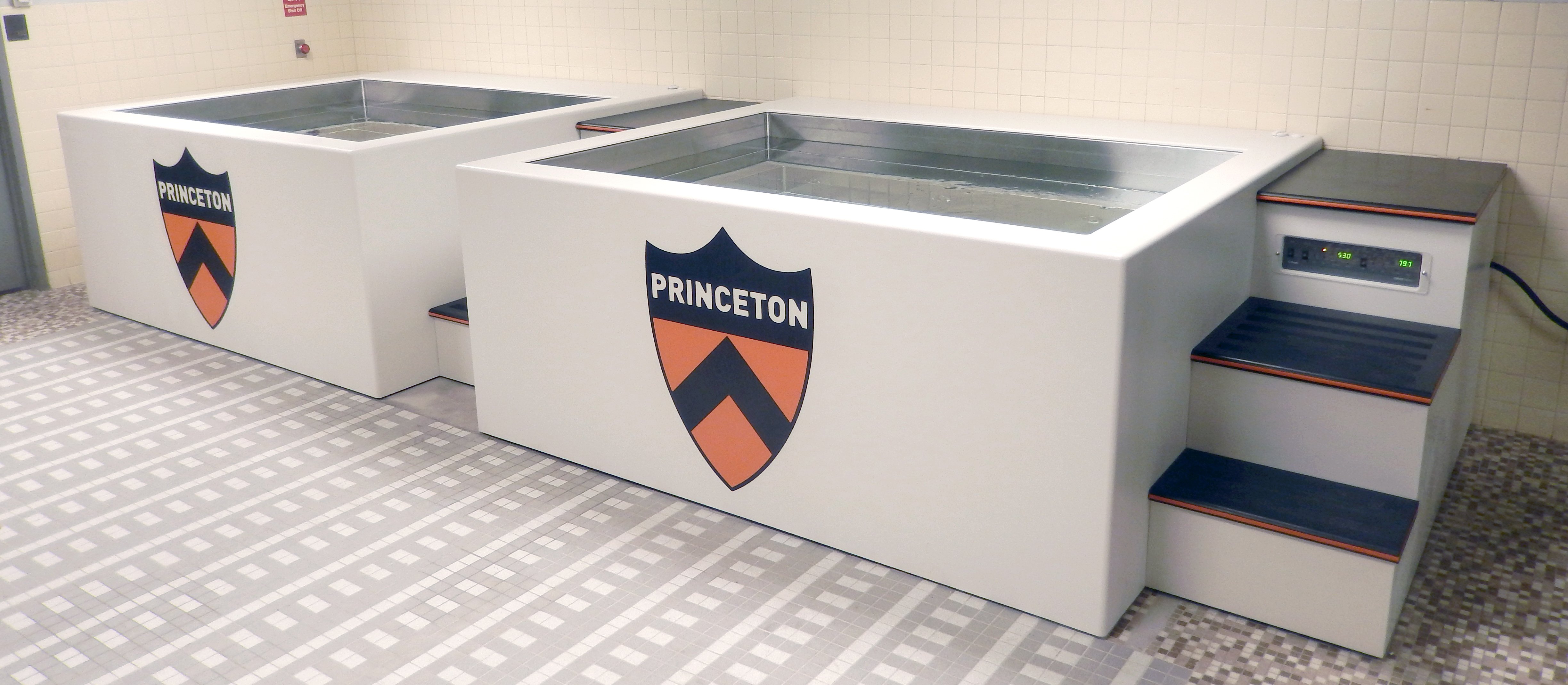 Princeton University CustomFit CRYOTherm hydrotherapy system grimm scientific industries