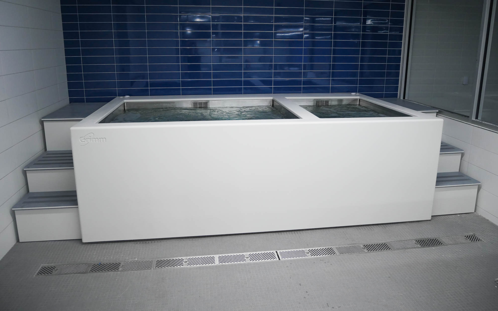 Luther College - Model 4306 CRYOTherm